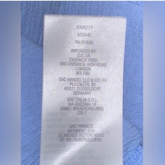 Women's Crepe Blouse - 3/4 inch bell sleeves - Size 2X | Denim&Co - Picture 7 of 12